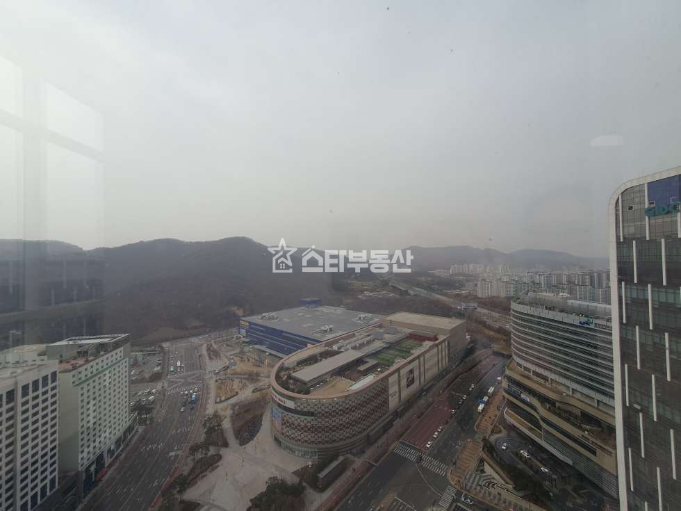 경기 광명시 일직동 광명역 GIDC 임대, 실33평, 발코니有, 공장등록가능, 강화도어 파샤드설치, 코너호실 월세 매물번호 10362 사진 4