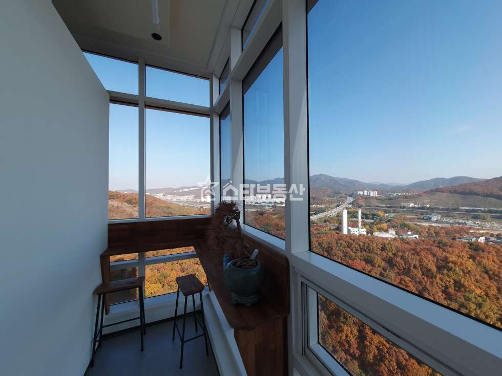 경기 광명시 일직동 광명역 GIDC 사무실 매매, 실28평, 룸1개 탕비실, 최상급전망, 풀인테리어, 실입주가능, 투자용가능 매매 매물번호 10257 사진 3