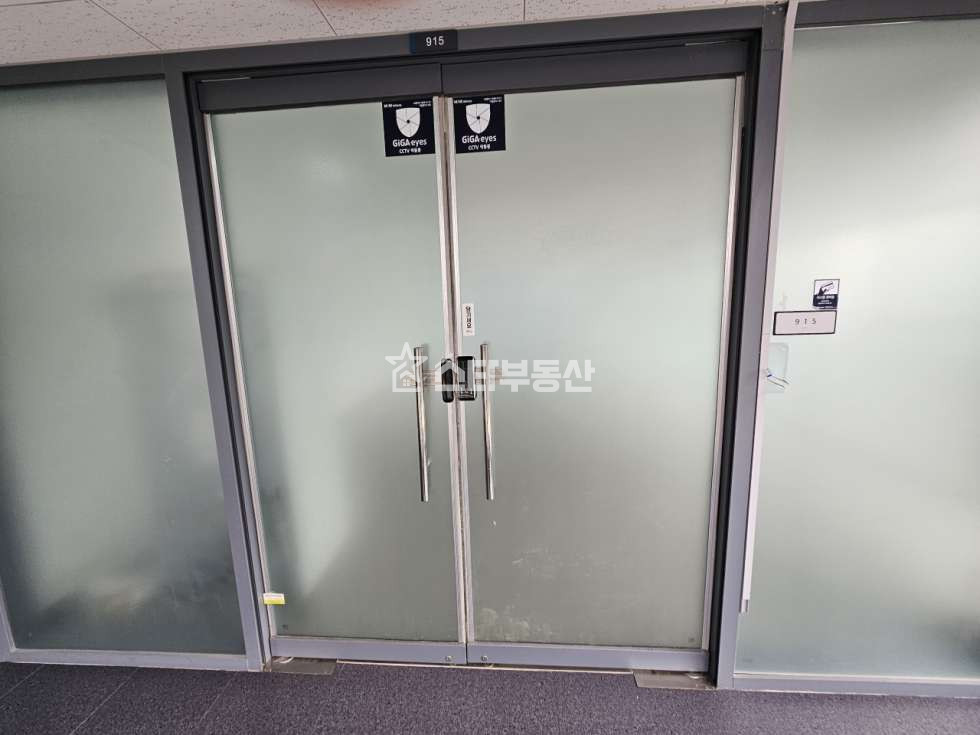 경기 광명시 하안동 광명티아모IT타워동 광명티아모IT타워, 사무실임대, 실20평, 발코니有, 최저가임대료, 코너호실 월세 매물번호 10426 사진 3
