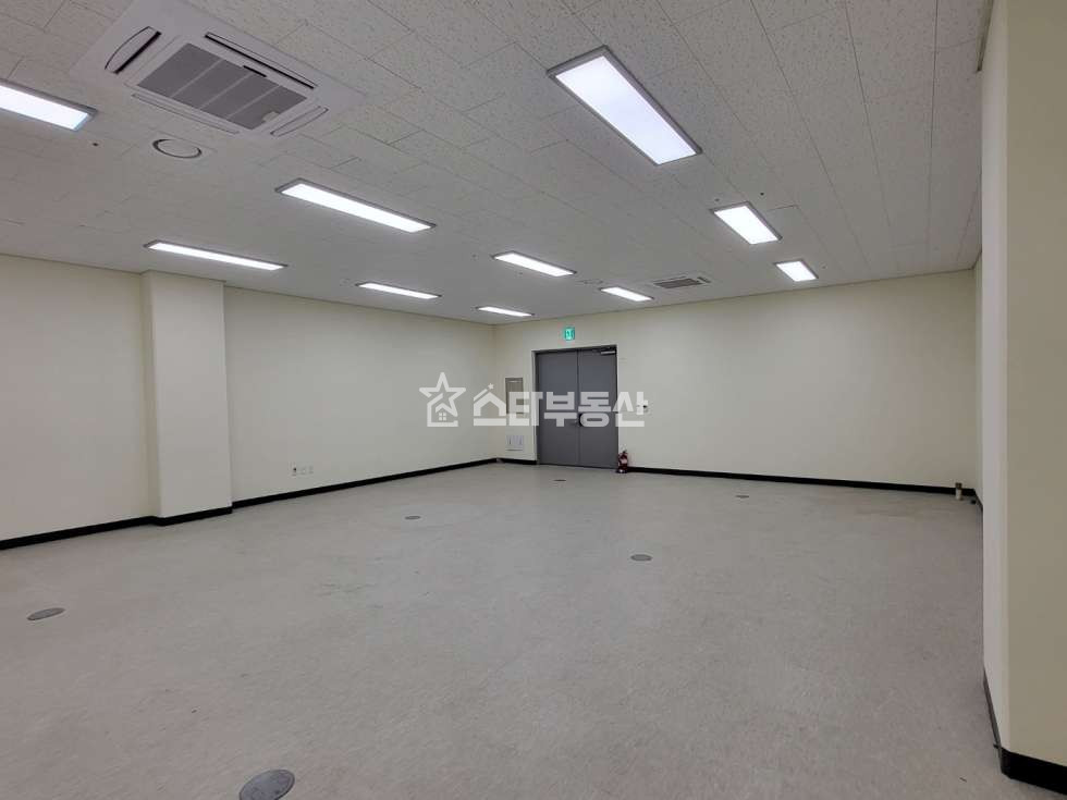 경기 광명시 일직동 실25평, 엠클러스터 지하1층 창고, 드라이브인, 화물엘베인접 월세 매물번호 10073 사진 1