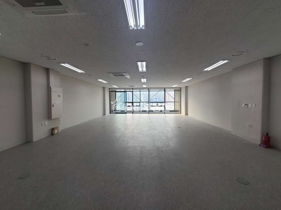 경기 광명시 일직동 광명역자이타워 매매, 전용30평, 초역세권사무실, 즉시입주, 법인 실입주추천 매매 매물번호 10543 사진 2