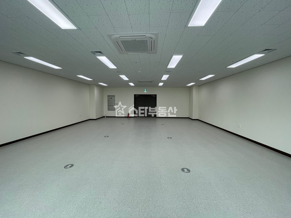 경기 광명시 일직동 광명역사무실 임대, 실29평, 발코니有, 창고 및 사무실, 최저가임대료 월세 매물번호 10552 사진 3