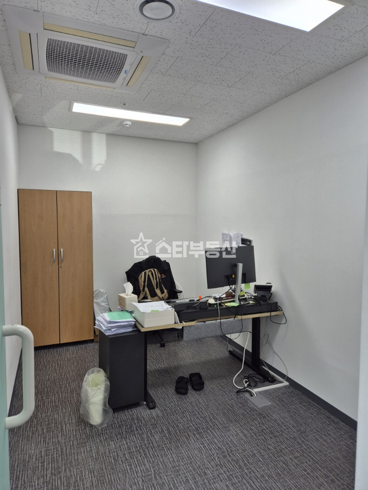 경기 광명시 일직동 T타워동 광명T타워, 전용33평, 광명역초역세권, 룸3개, 풀인테리어, 컨디션최상, 코너호실 월세 매물번호 10569 사진 12