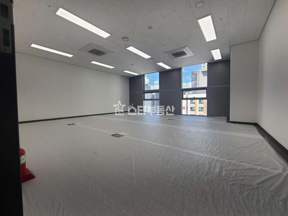 경기 광명시 일직동 T타워동 광명T타워, 전용15평, 광명역초역세권, 지하철역 바로앞 월세 매물번호 10570 사진 2