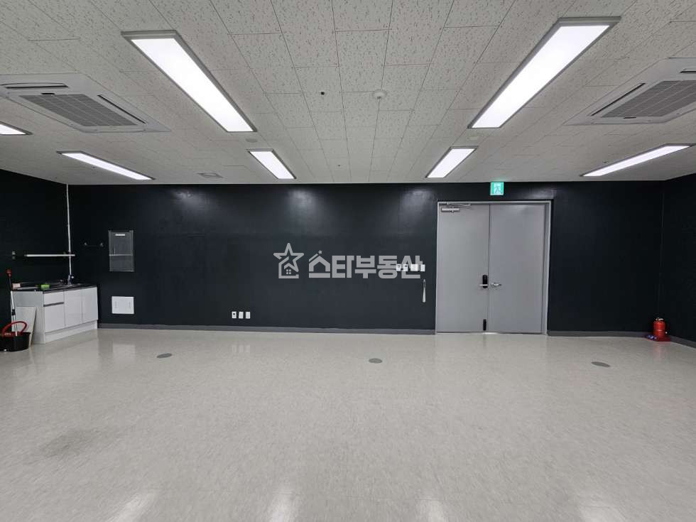 경기 광명시 일직동 광명역엠클러스터 사무실매매, 실19평, 발코니有, 가성비갑, 최저가, 실입주매매 매매 매물번호 10313 사진 3